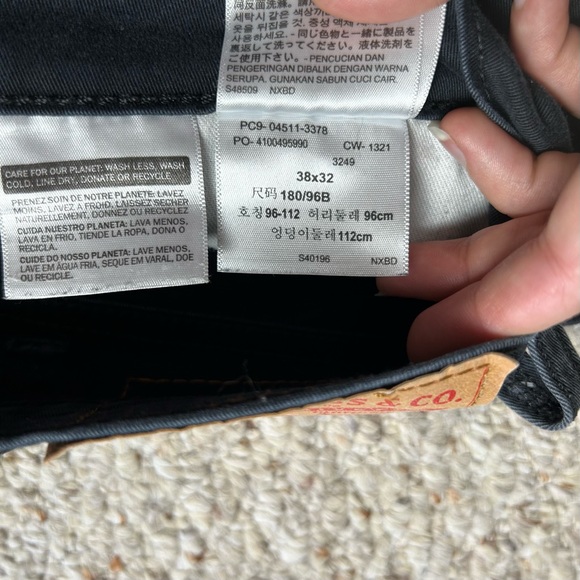 Levi's 511 All Weather Tech Straight Jeans Mens 38x32 W38 L32 Black Denim Faded - Picture 7 of 13